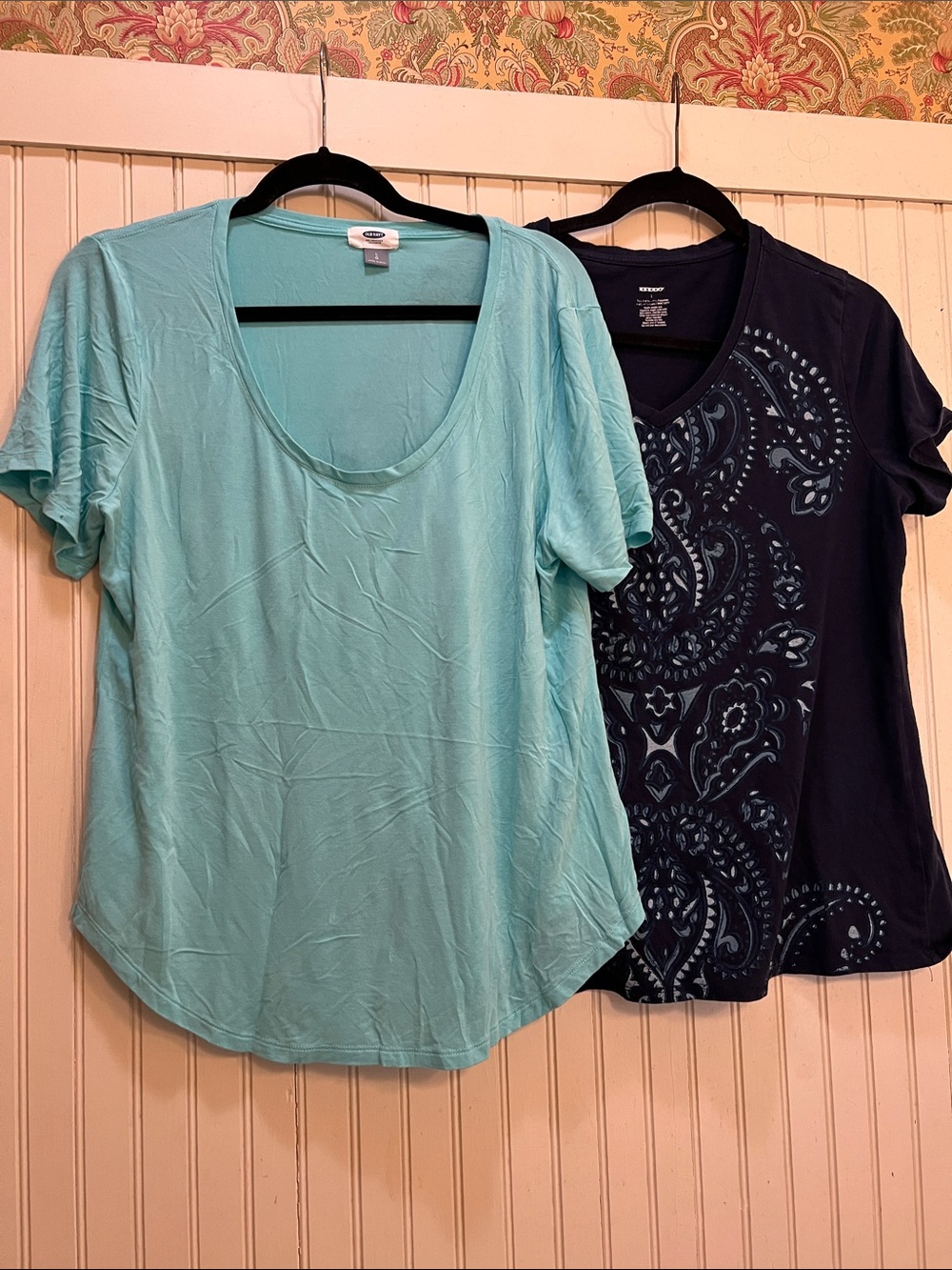 Old Navy Mint Scoop Neck Short Sleeve Tee